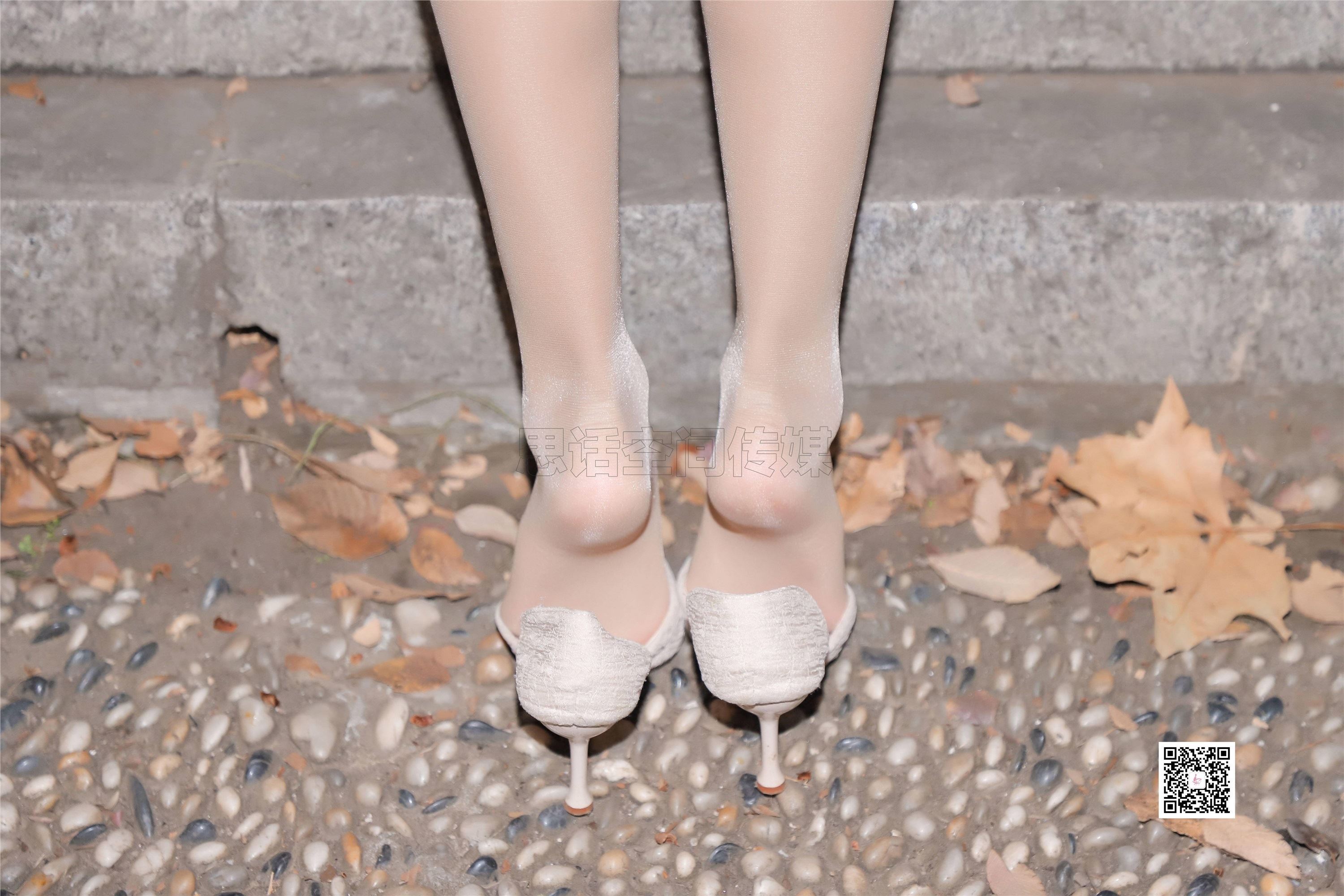 SiHua思话 SJ061 曦然 细跟时尚浅口中跟高跟鞋